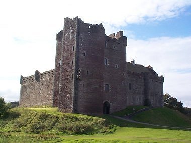 Doune Castle.jpg (22717 bytes)